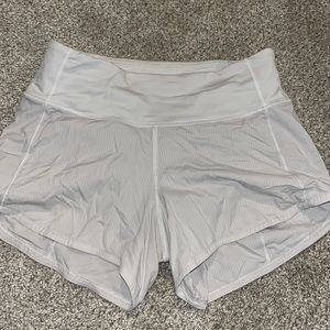 White luluemon shorts